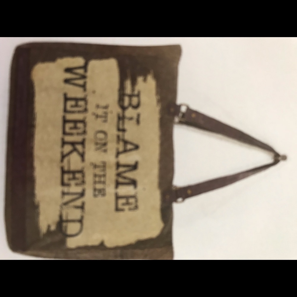 Ex. From site slegreca.wixsite.com/beautywarehouse